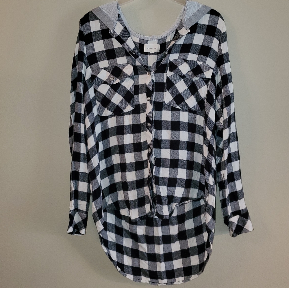 Melloday Black and White Flannel Button Up